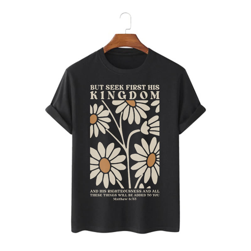 Christianartworkshop Zitat im Stil von Matthäus 6,33: „Trachtet zuerst nach Gottes Reich“ – Kurzarm-T-Shirt mit Blumenmuster - Schwarz - 2XL - image 0