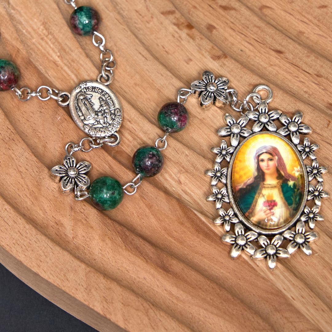 Christianartworkshop Rosenkranzkette „Unsere Liebe Frau von Fátima und das Unbefleckte Herz Mariens“ aus rundem grünem Naturstein, Legierung, 8 mm