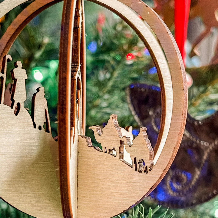 Christianartworkshop Weihnachtskrippe im rustikalen Stil, Kugel aus Holz, Anhänger, Weihnachtskrippe, Hängeornamente - image 6