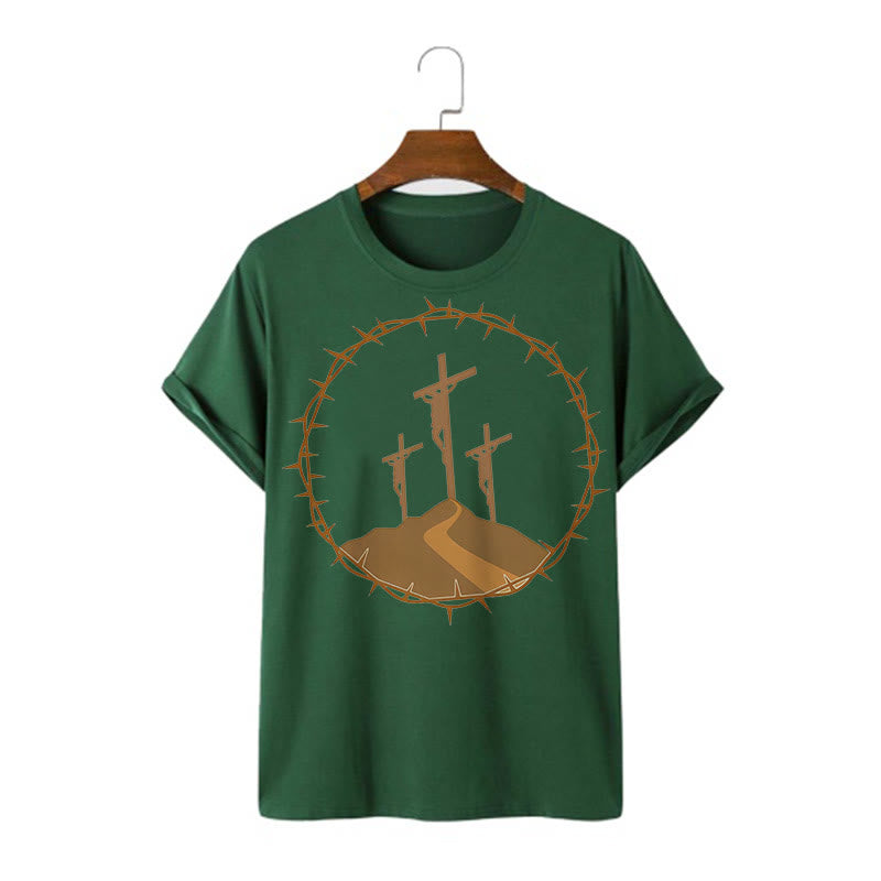 Christianartworkshop – Kurzärmliges, gewaschenes T-Shirt im minimalistischen Stil mit drei Kreuzen von Calvary