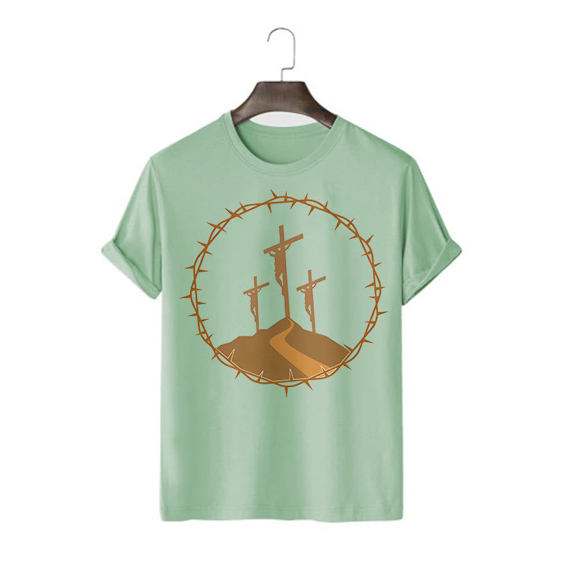 Christianartworkshop – Kurzärmliges, gewaschenes T-Shirt im minimalistischen Stil mit drei Kreuzen von Calvary