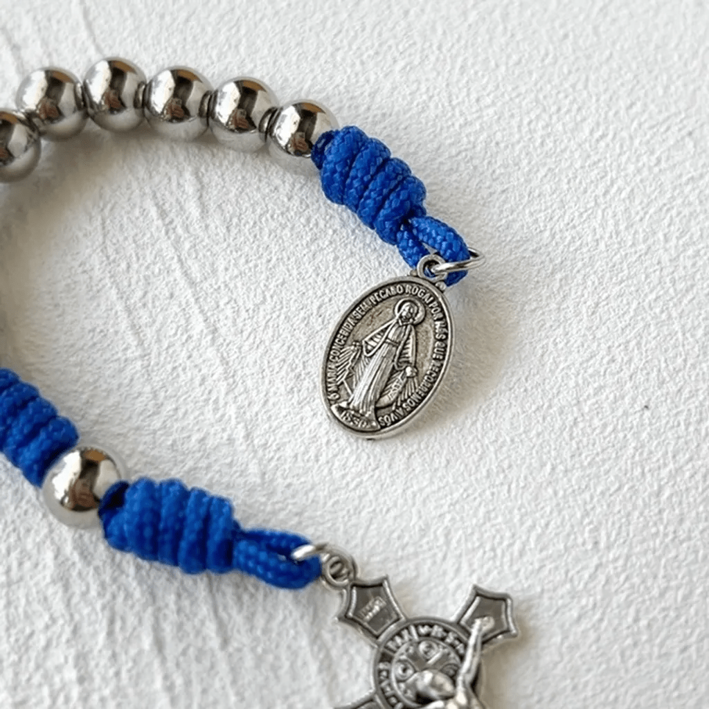 Christianartworkshop Wundertätige Medaille und Kruzifix aus 8 mm rundem Silber-Edelstahl, blaues Paracord-Taschenrosenkranz