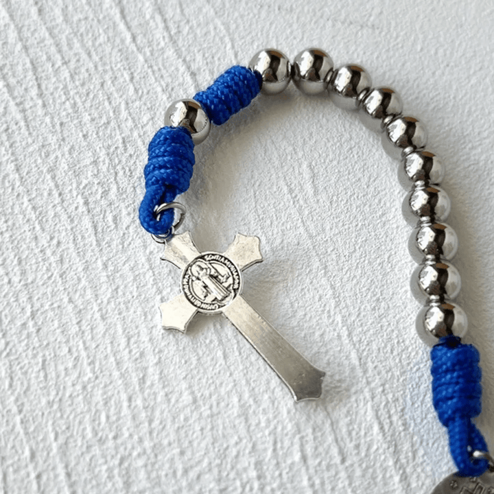 Christianartworkshop Wundertätige Medaille und Kruzifix aus 8 mm rundem Silber-Edelstahl, blaues Paracord-Taschenrosenkranz