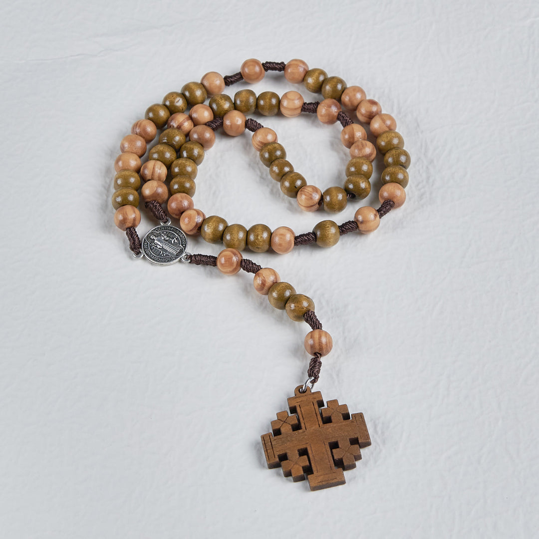 Christianartworkshop Rosenkranz mit St. Benedikt-Medaille und Jerusalem-Medaille aus 10 mm rundem braunem Holz und Nylonschnur - image 7