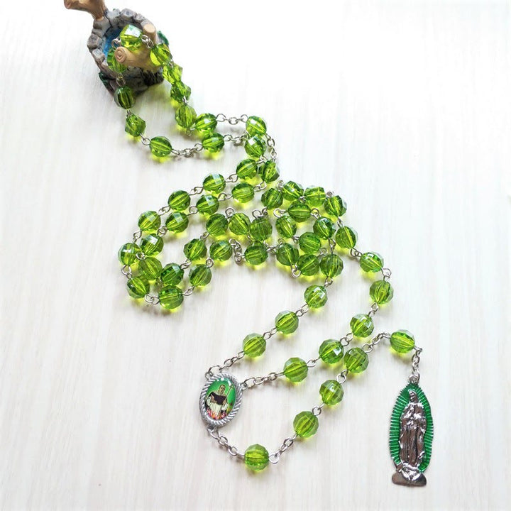 Christianartworkshop Rosenkranz mit Kette aus Polyeder, Heiliger Judas Thaddäus und Unsere Liebe Frau von Guadalupe, 8 mm, grüne Kristalllegierung