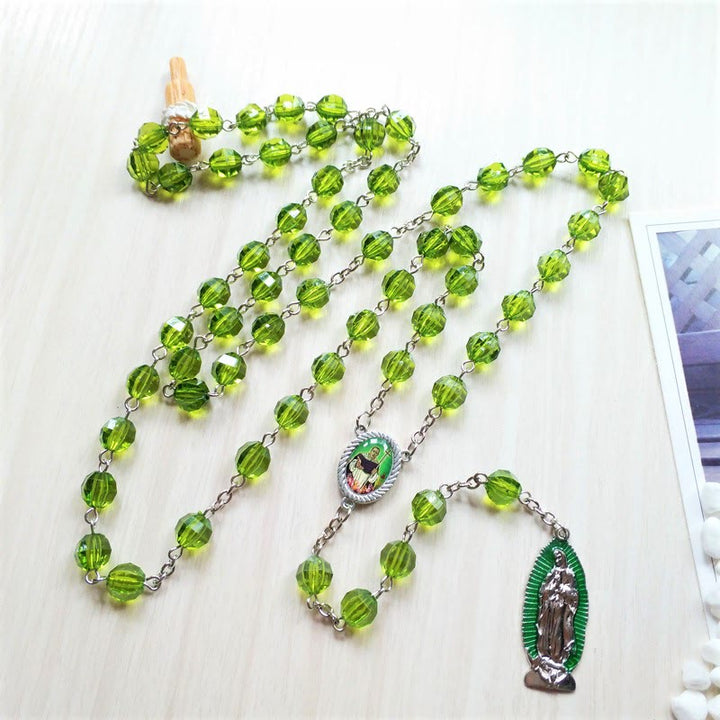 Christianartworkshop Rosenkranz mit Kette aus Polyeder, Heiliger Judas Thaddäus und Unsere Liebe Frau von Guadalupe, 8 mm, grüne Kristalllegierung - image 2