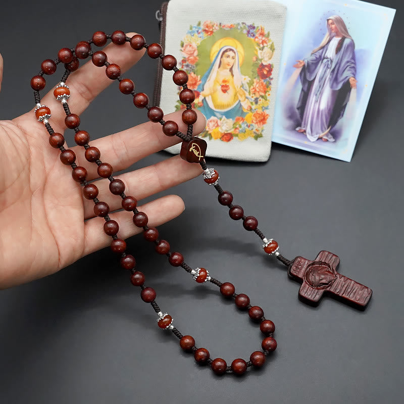 Christianartworkshop Jesuskreuz aus 8 mm rundem Rosenkranz aus braun/schwarzem Sandelholz und Nylonschnur