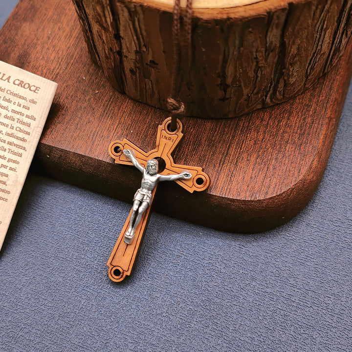 Christianartworkshop Halskette mit Anhänger Kruzifix aus Olivenholz im klassischen Stil, gesegnete Andacht