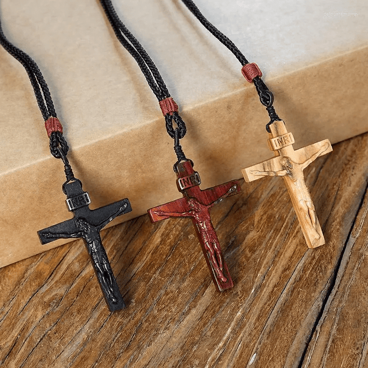 Christianartworkshop Halskette aus Holz mit Jesus-Kruzifix - image 1