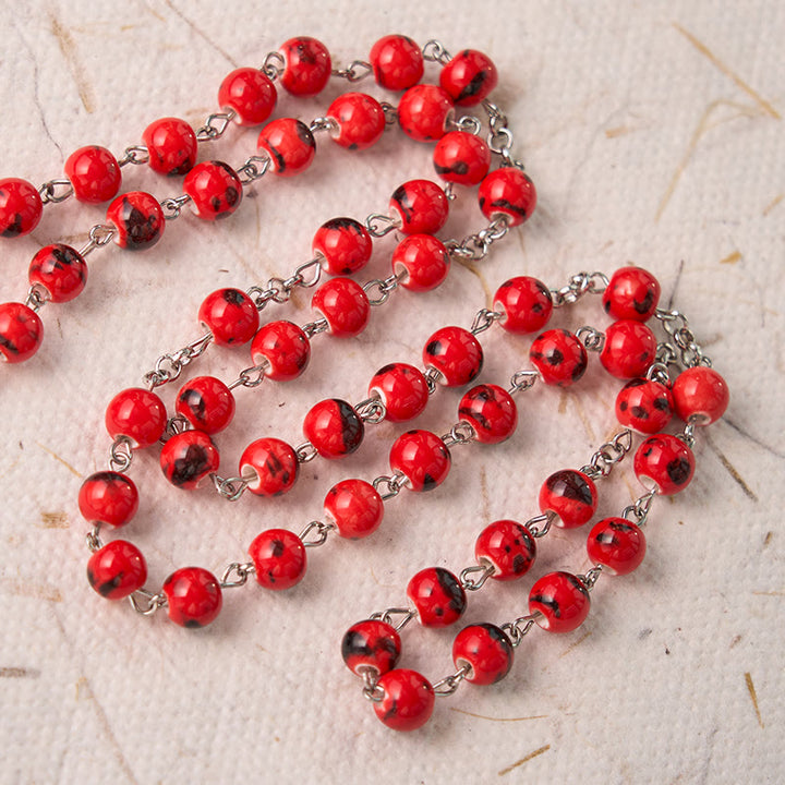 Christianartworkshop Rosenkranz „Unsere Liebe Frau von Guadalupe“ und Kruzifix, rund, 8 mm, rote Keramiklegierung - image 7