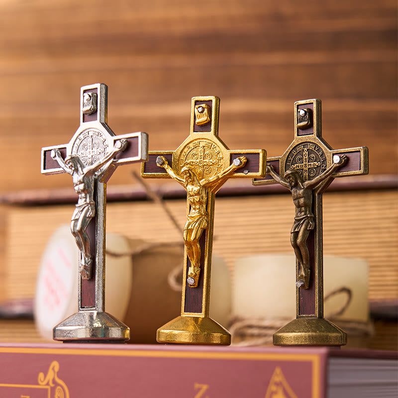 Christianartworkshop Europäisches klassisches traditionelles Benediktkreuz-Ornament mit Holzeinlage