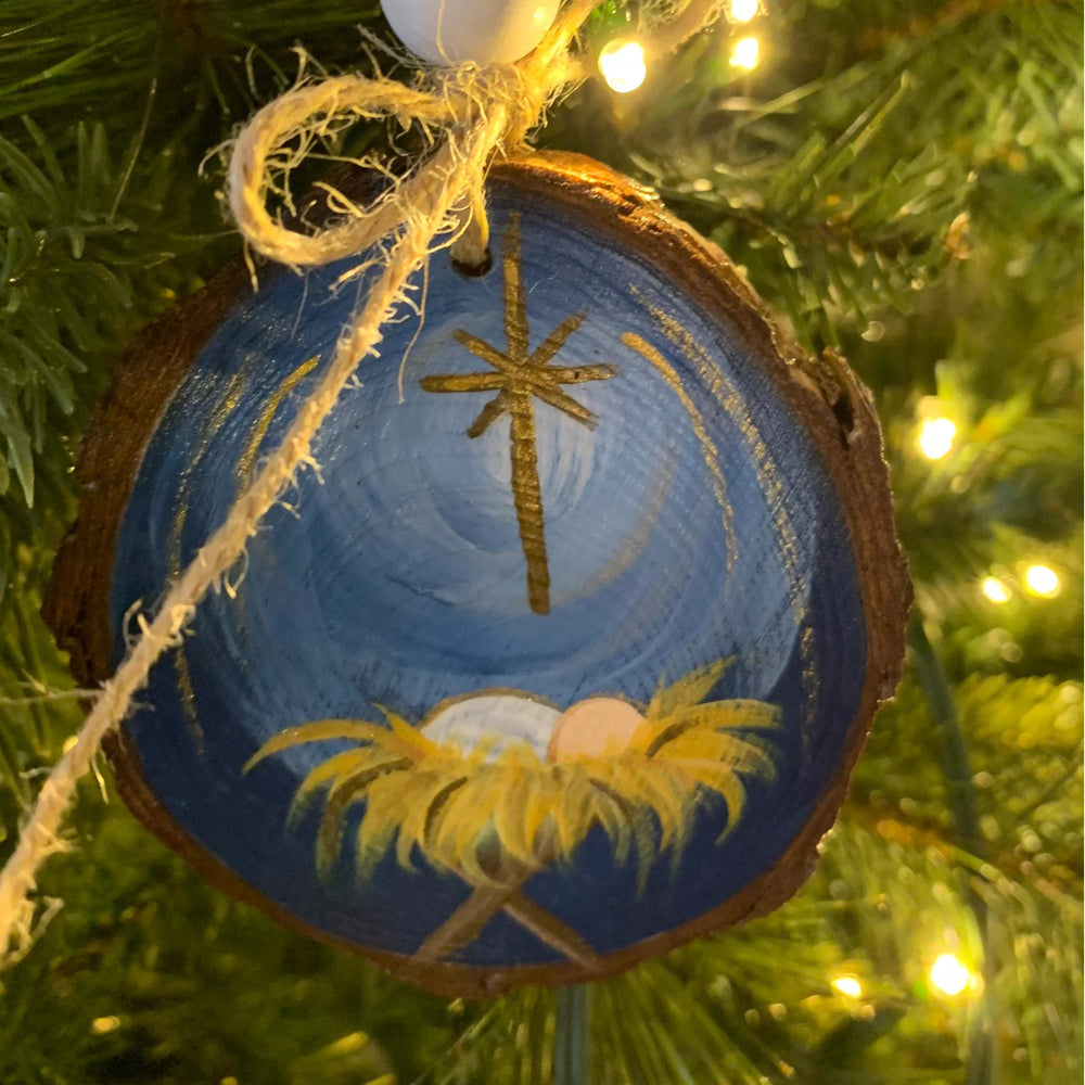 Christianartworkshop Weihnachtskrippe im farbigen Stil, Weihnachtskrippe aus Holz zum Aufhängen - image 1