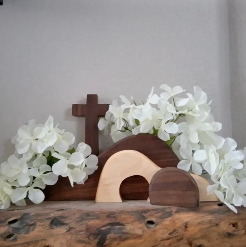 Christianartworkshop Klassischer Stil, Auferstehungsszene mit dem leeren Grab, Schreibtisch-Dekoration, Ornament