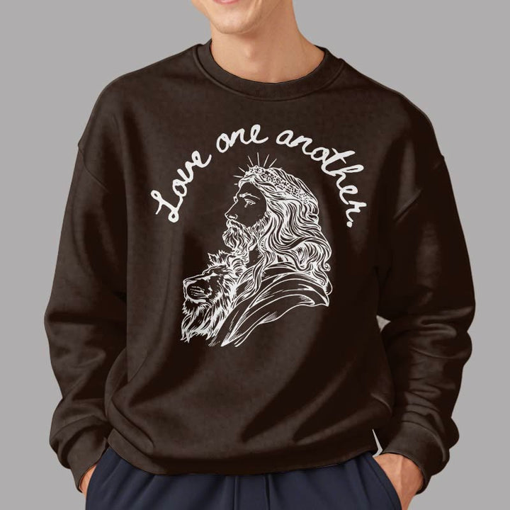Christianartworkshop Klassisches Sweatshirt „Liebt einander, Jesus“ – Fleecegefüttertes Polyester - image 18