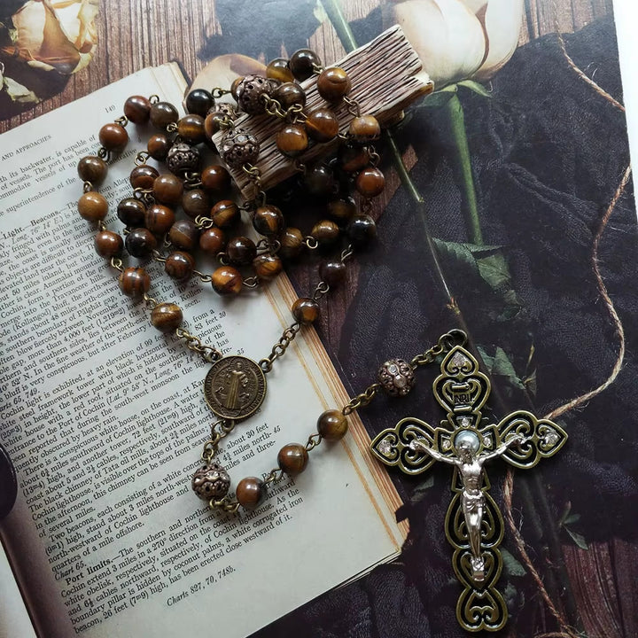 Christianartworkshop Rosenkranzkette mit St. Benedikt und Kruzifix aus 8 mm rundem braunem Stein, Legierung