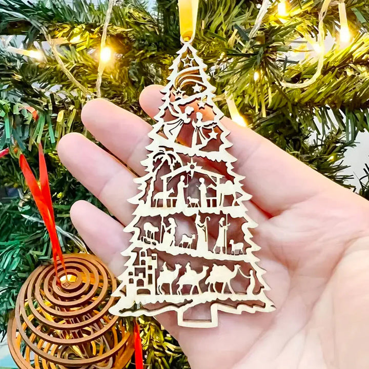 Christianartworkshop Weihnachtskrippe im klassischen Stil, baumförmige Weihnachtskrippe aus Holz zum Aufhängen - image 2