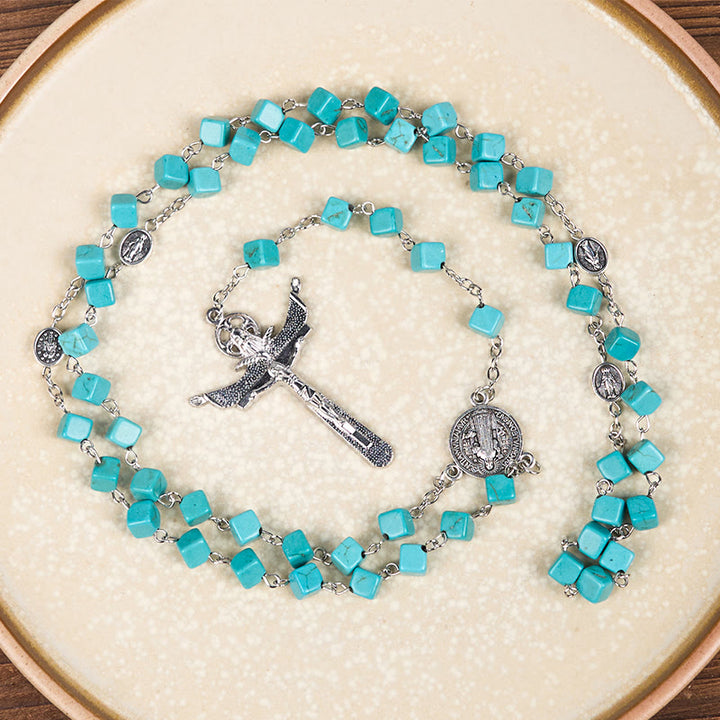 Christianartworkshop Rosenkranz mit unregelmäßigen Perlen in 2 Stilen, türkisfarbene Legierungskette mit Medaille Unserer Lieben Frau/St. Benedikt