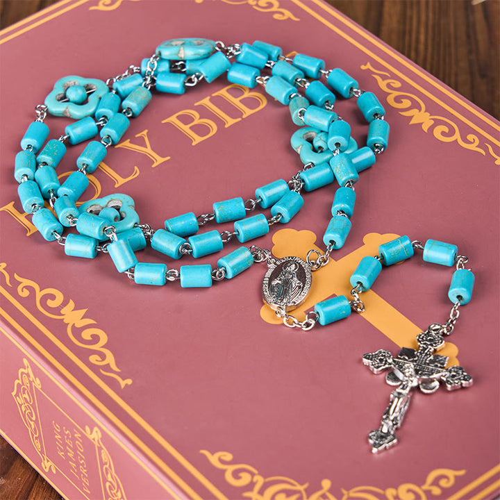 Christianartworkshop Rosenkranz mit unregelmäßigen Perlen in 2 Stilen, türkisfarbene Legierungskette mit Medaille Unserer Lieben Frau/St. Benedikt