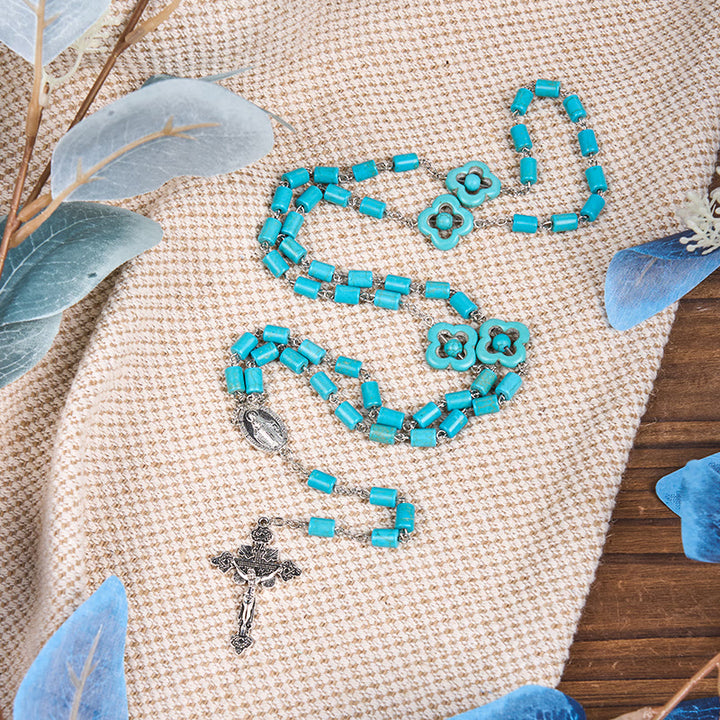 Christianartworkshop Rosenkranz mit unregelmäßigen Perlen in 2 Stilen, türkisfarbene Legierungskette mit Medaille Unserer Lieben Frau/St. Benedikt