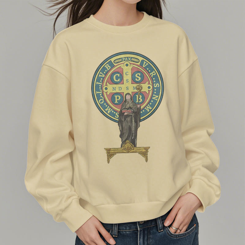 Christianartworkshop Sweatshirt aus Polyester im klassischen, farbigen Stil mit St. Benedikt-Medaillenstatue, mit Fleecefutter