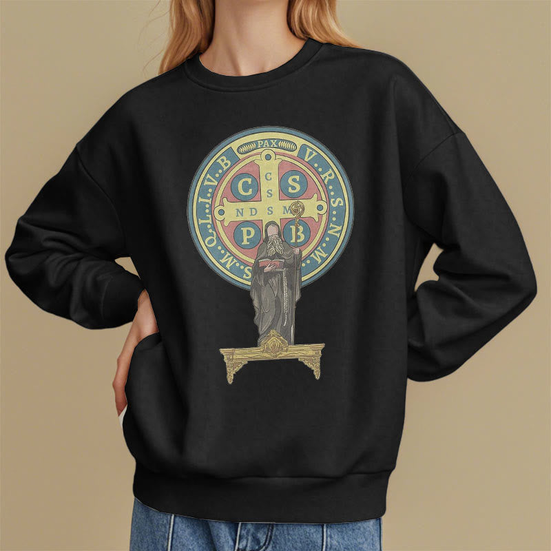 Christianartworkshop Sweatshirt aus Polyester im klassischen, farbigen Stil mit St. Benedikt-Medaillenstatue, mit Fleecefutter