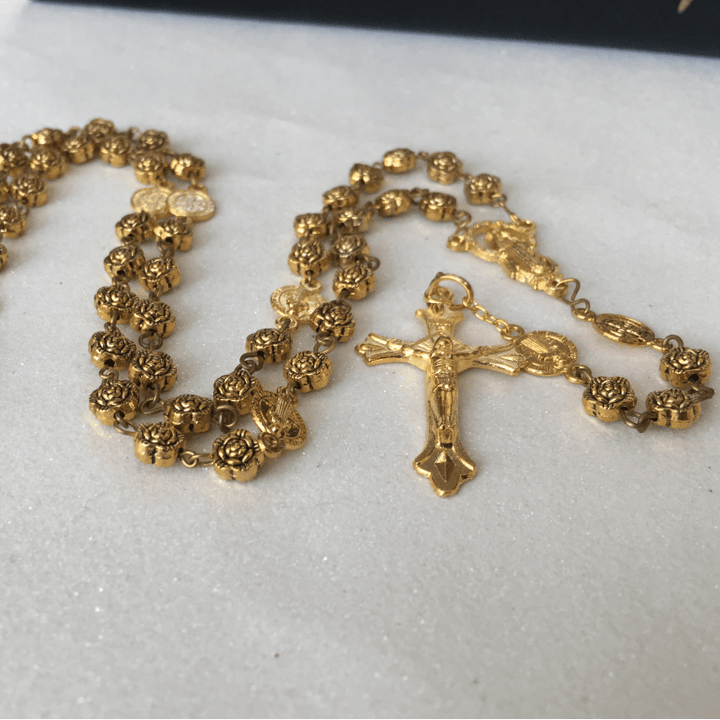 Christianartworkshop Rosenkranz mit Jungfrau Maria und Kruzifix, 6 mm, Roségold, Retro-Kupferlegierung