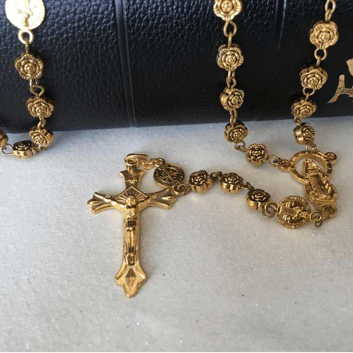 Christianartworkshop Rosenkranz mit Jungfrau Maria und Kruzifix, 6 mm, Roségold, Retro-Kupferlegierung