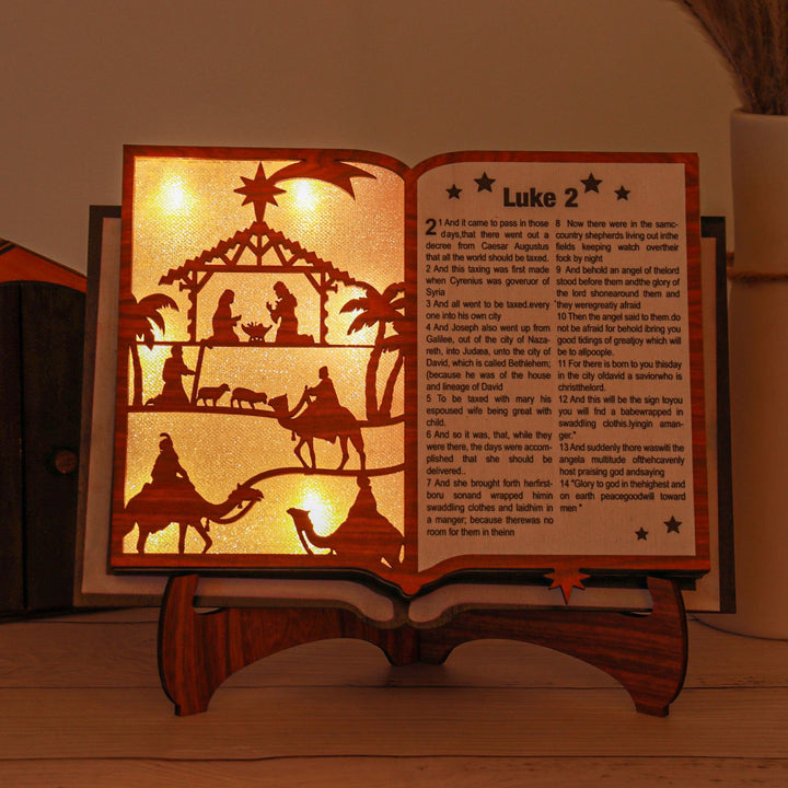 Christianartworkshop Beleuchtete Weihnachtskrippe im klassischen Stil, Märchenbuch-Dekoration für den Schreibtisch