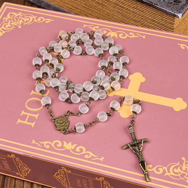 Christianartworkshop Rosenkranz mit Rose und Kruzifix, rund, 8 mm, klare Glaslegierung