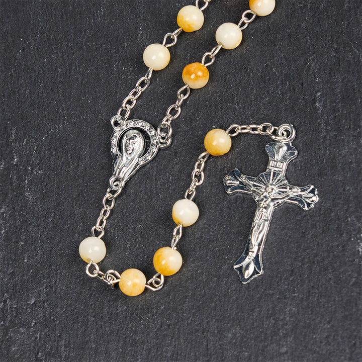 Christianartworkshop Rosenkranzkette Jungfrau Maria & Kruzifix aus 8 mm runder gelber Achatlegierung
