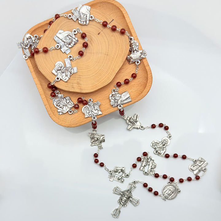 Christianartworkshop Via Crucis, die Stationen des Kreuzes, runder Rosenkranz aus rot/schwarzer Achatlegierung