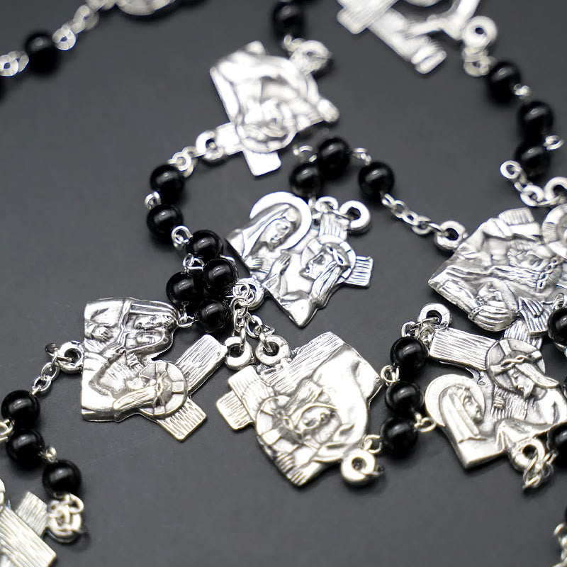 Christianartworkshop Via Crucis, die Stationen des Kreuzes, runder Rosenkranz aus rot/schwarzer Achatlegierung