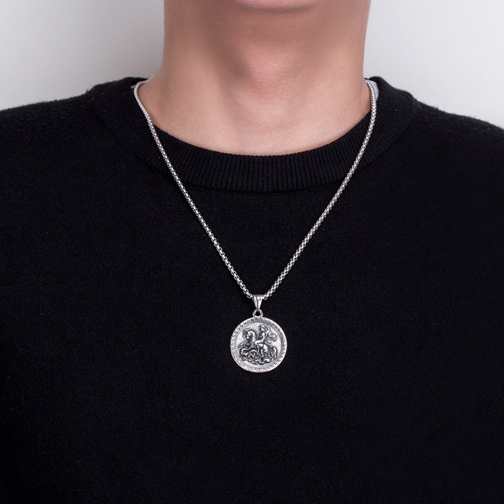 Christianartworkshop Halskette mit Anhänger St. Georg Drachentöter im klassischen Stil