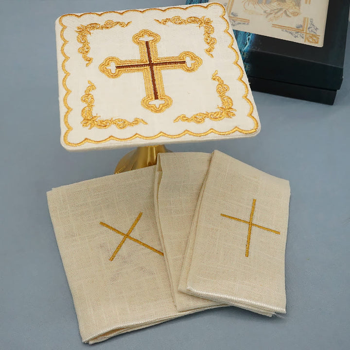 Christianartworkshop Klassisches Altarwäsche-Set mit goldenem Kreuz, bestickt, elegant, religiös
