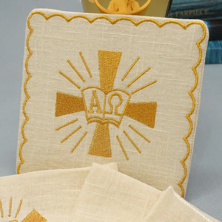 Christianartworkshop Altar-Leinenset im klassischen Stil, goldenes, glänzendes Grace-Kreuz