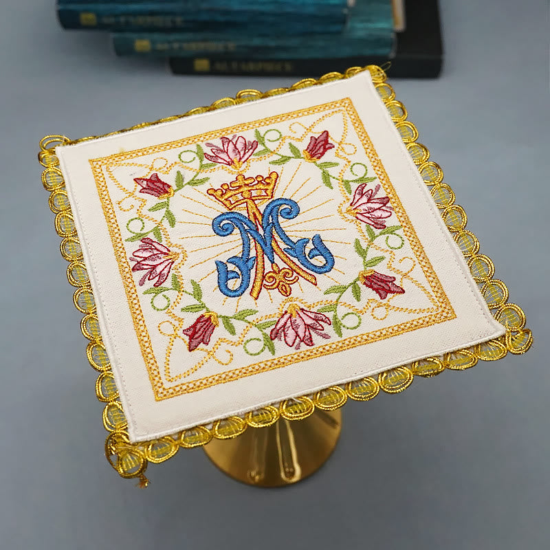 Christianartworkshop Altar-Leinenset im klassischen Stil mit Marian Floral Grace