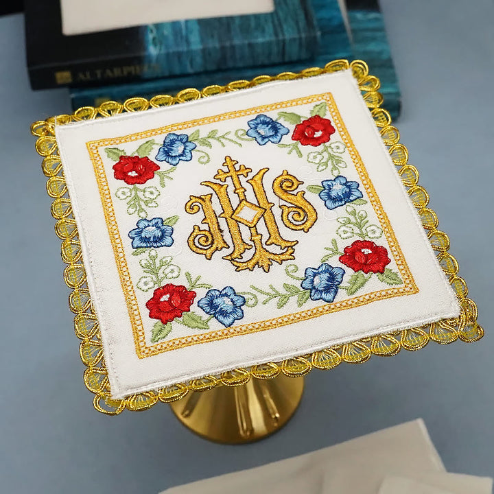 Christianartworkshop Klassischer Stil Heiliges IHS-Altar-Leinenset mit Blumenmotiv