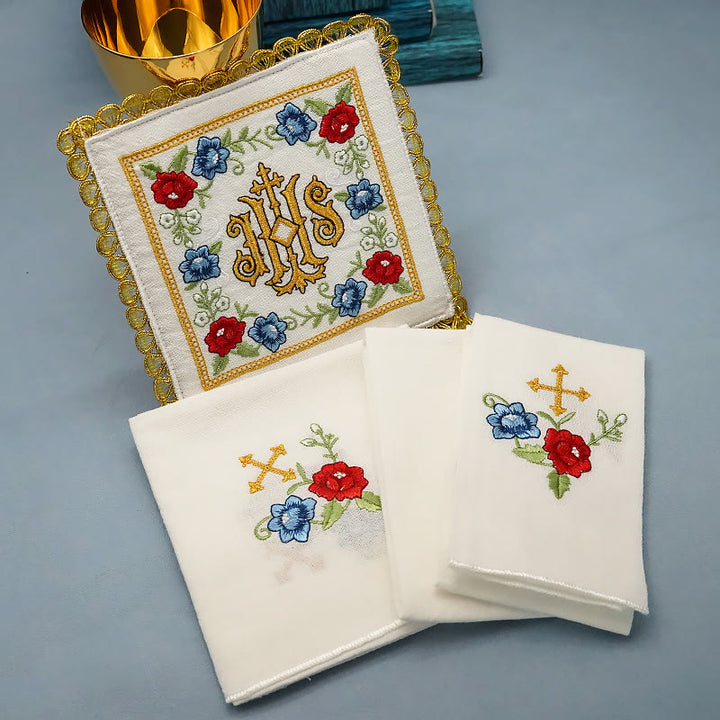 Christianartworkshop Klassischer Stil Heiliges IHS-Altar-Leinenset mit Blumenmotiv
