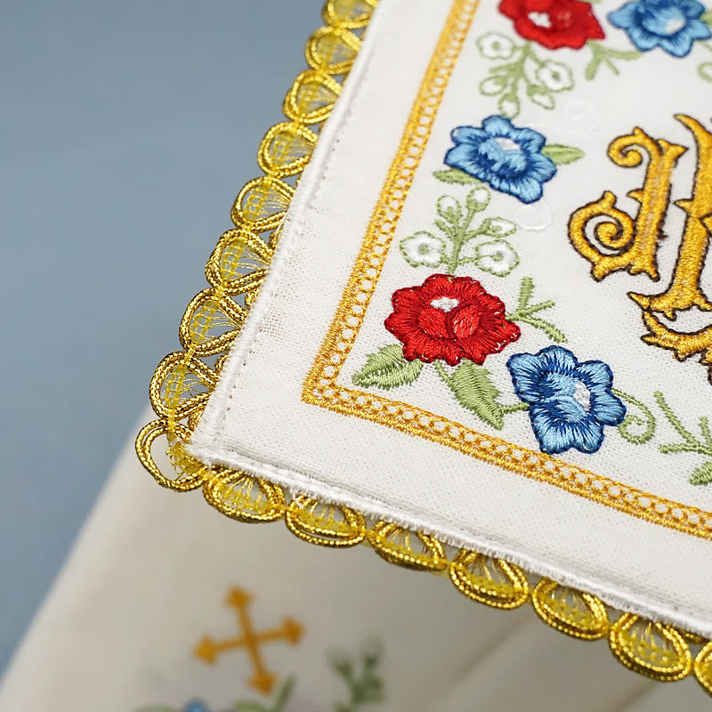 Christianartworkshop Klassischer Stil Heiliges IHS-Altar-Leinenset mit Blumenmotiv