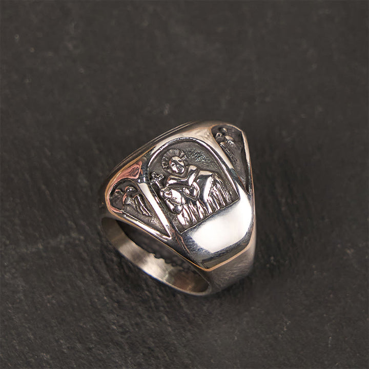 Christianartworkshop Ring im klassischen Stil mit dem Heiligen Benediktkreuz und dem göttlichen Glauben