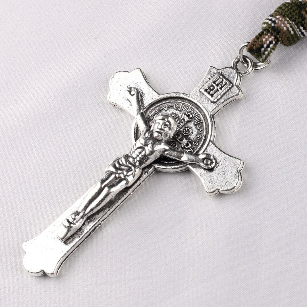Christianartworkshop St. Benedikt-Medaille und Kruzifix aus 10 mm rundem, mehrfarbigem Paracord-Rosenkranz - image 5