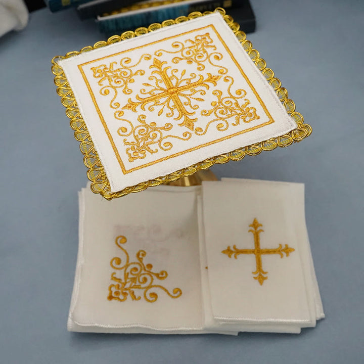 Christianartworkshop Klassischer Stil Golden Grace Kelchschleier & Purificator Set Religiöses Altarwäsche-Set