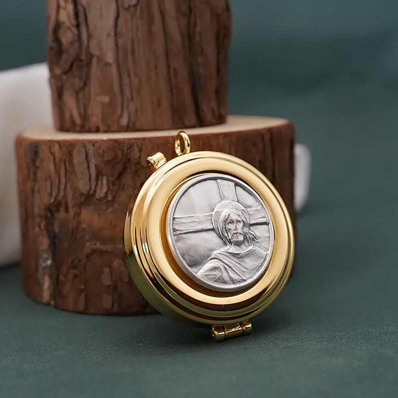 Christianartworkshop Vergoldete Pyxis mit „See This Man“-Muster – Heiliges Gefäß für die Heilige Eucharistie