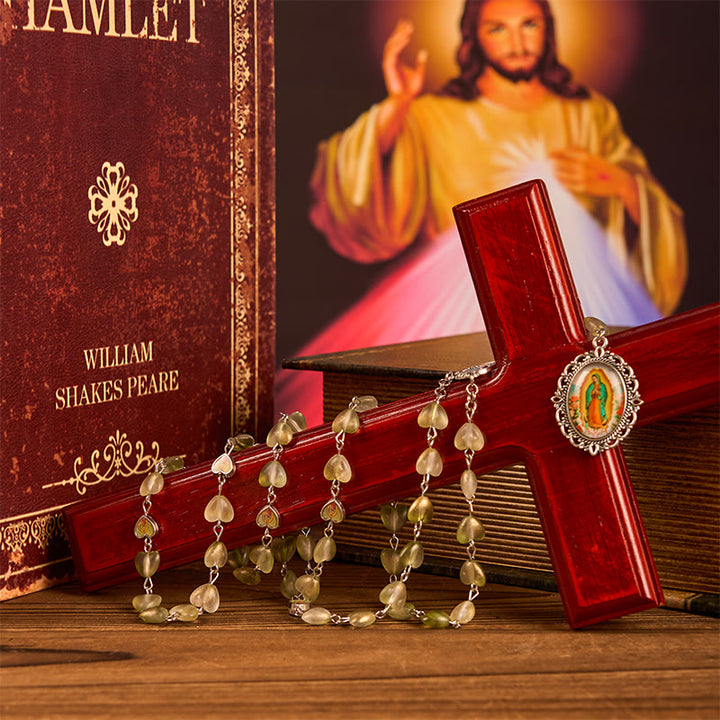Christianartworkshop Rosenkranz mit Herz aus Dornen und Unsere Liebe Frau von Guadalupe, 10 mm Herz, grüne Glaslegierung