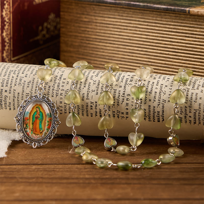 Christianartworkshop Rosenkranz mit Herz aus Dornen und Unsere Liebe Frau von Guadalupe, 10 mm Herz, grüne Glaslegierung