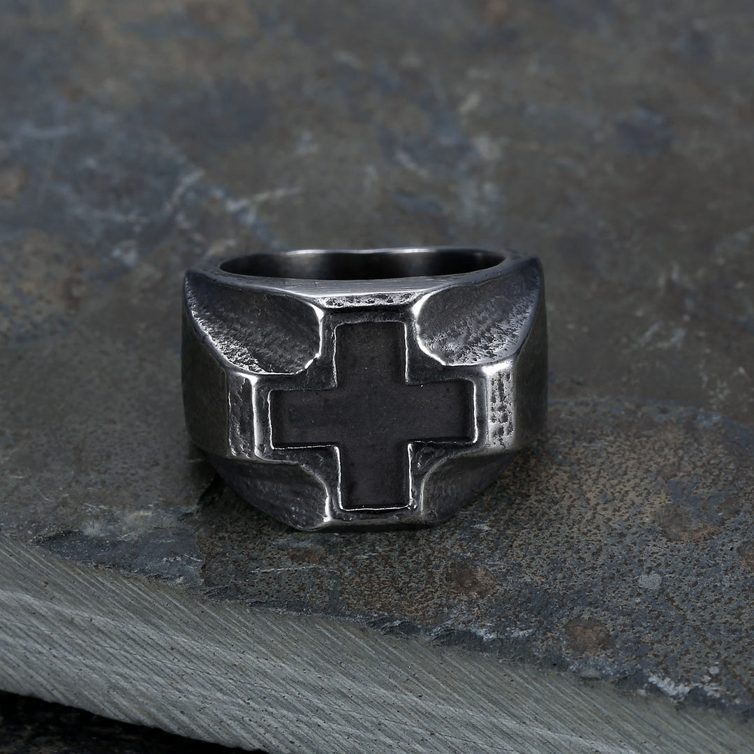 Christianartworkshop Glaubensring aus Edelstahl im Heavy Metals-Stil mit Kreuzgravur