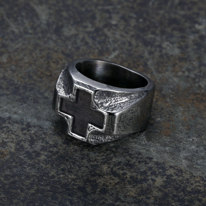 Christianartworkshop Glaubensring aus Edelstahl im Heavy Metals-Stil mit Kreuzgravur