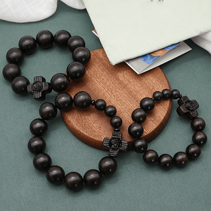 Christianartworkshop Klassisches Rosenkranz-Armband mit Jesus-Christus-Kreuz, schwarzes Sandelholz