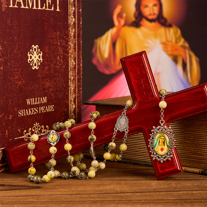 Christianartworkshop Wundertätige Medaille und makelloses Herz aus 8 mm rundem Stein, gelbe Legierungskette, Rosenkranz