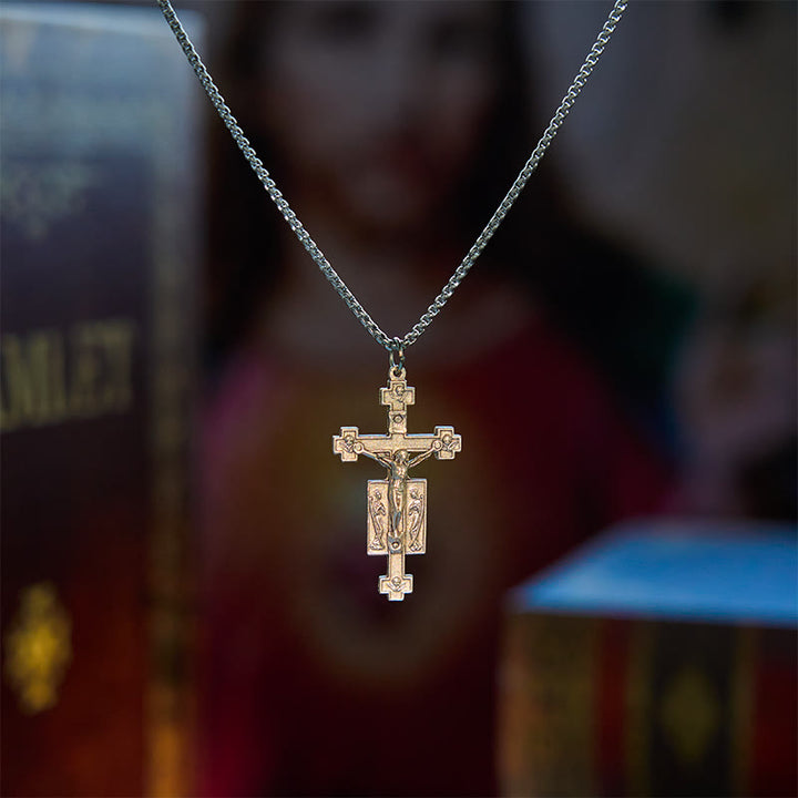 Christianartworkshop Exklusive Halskette mit Anhänger Jesus-Kruzifix und Engelssegen